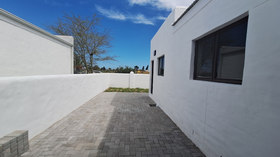 2 Bedroom Property for Sale in Laaiplek Western Cape